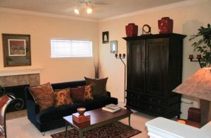 Dominion Town Center Living Area