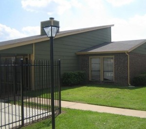 8500 Harwood Apartment Entrance