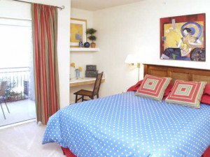Lakes of Stone Glen Apartment Bedroom