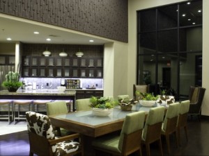 Lincoln Park at Trinity Bluff Dining Area